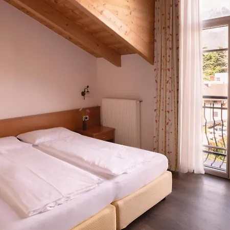 Hotel Laurus 3*